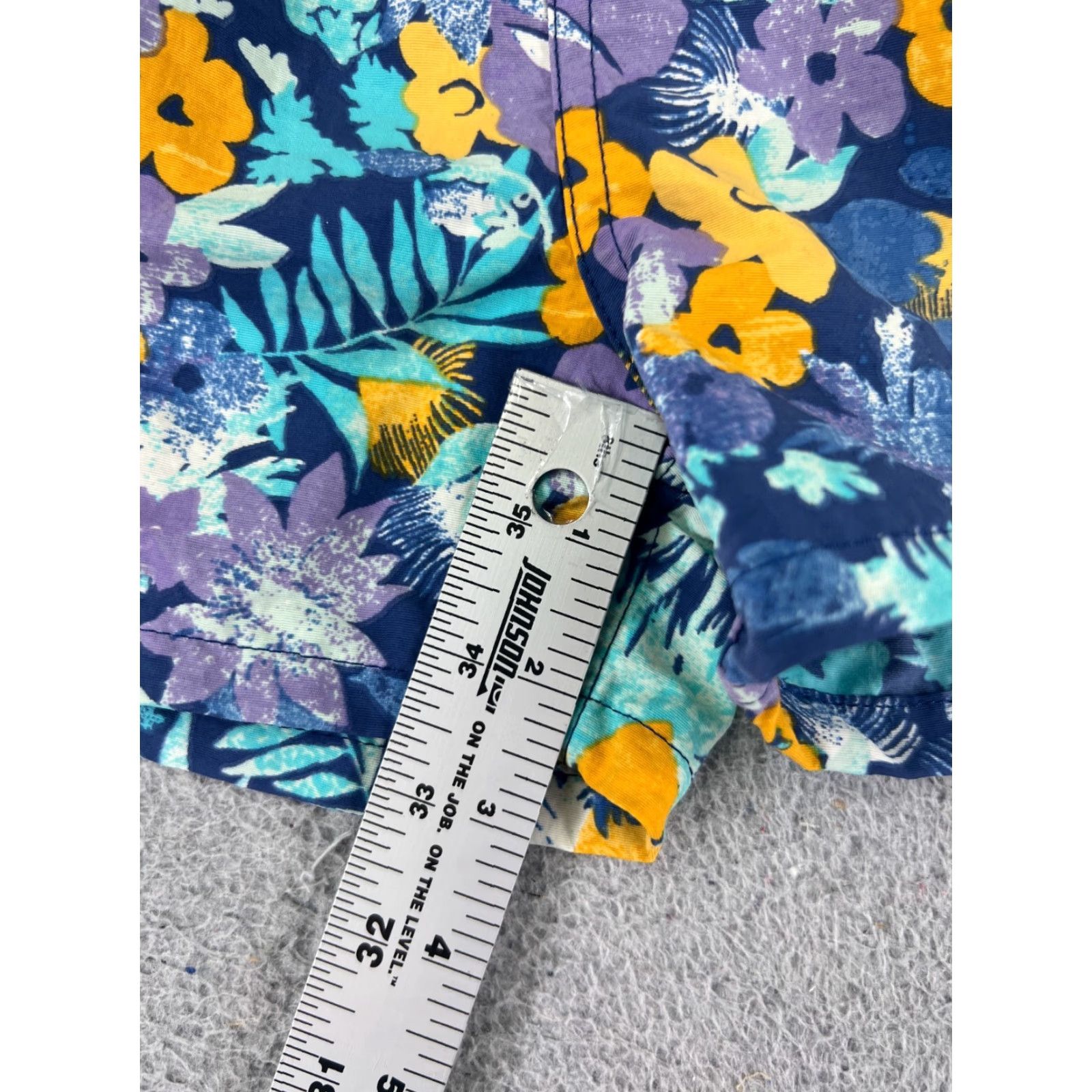 Patagonia Patagonia Shorts Women XS Blue Floral Barely Baggies 2.5" Nylon Logo Beach Hiking Walking 90s? Size 26" / US 2 / IT 38 - 6 Thumbnail