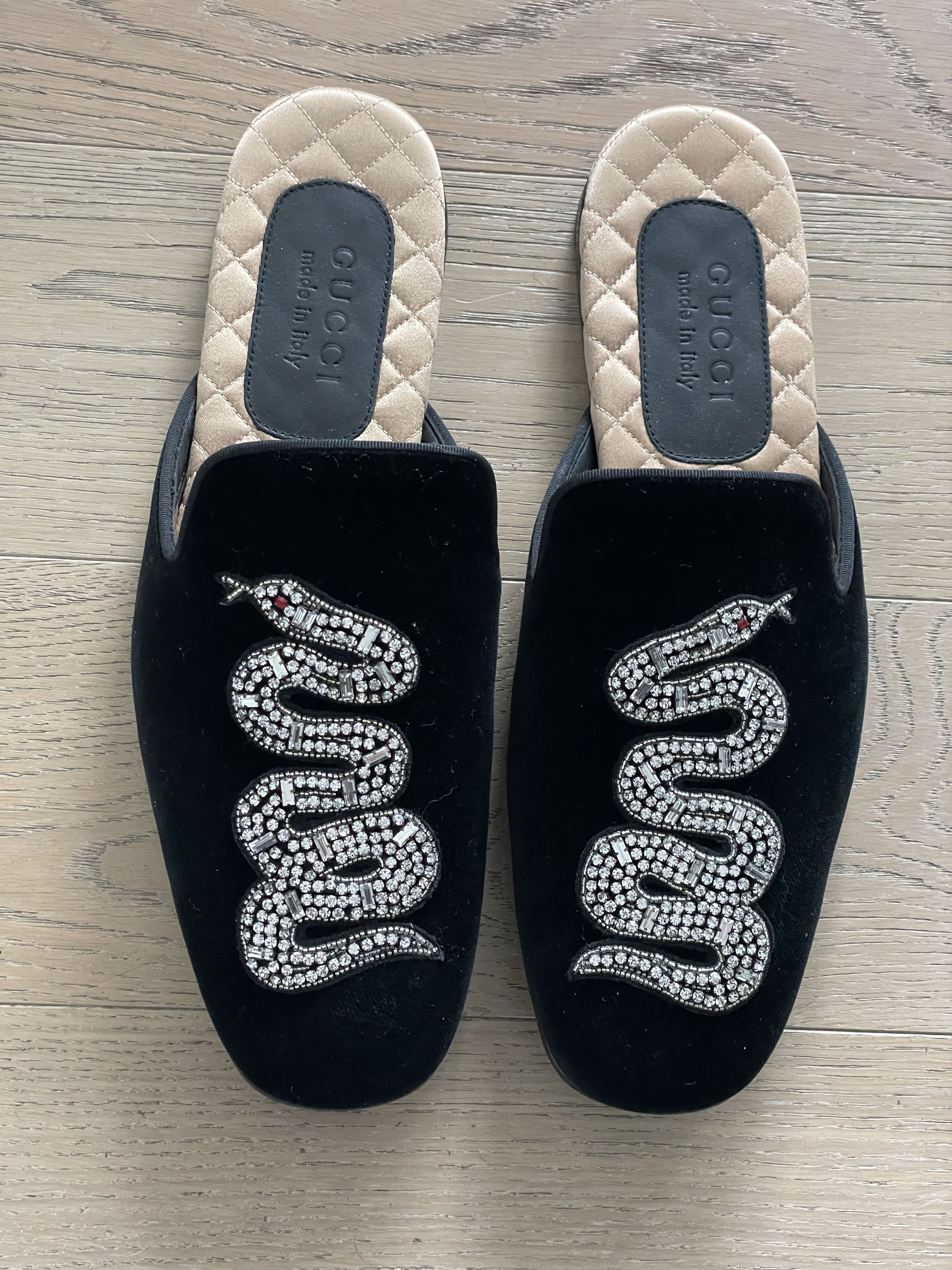 Gucci Gucci Lawrence Velvet Snake Jewel Slippers Mules Pri Size US 9 / EU 42 - 1 Thumbnail