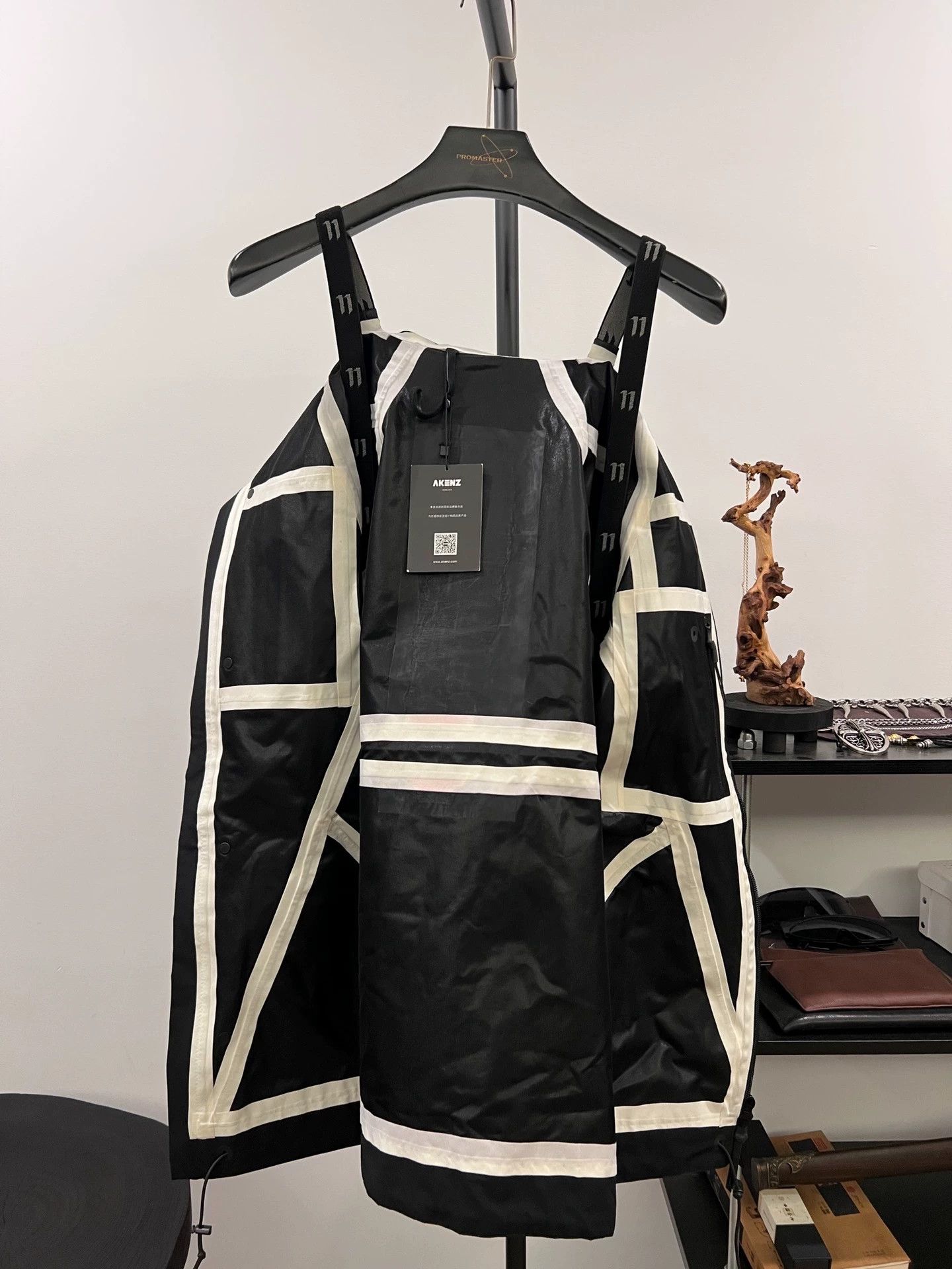 Boris Bidjan Saberi BBS 11by hard shell windproof waterproof jacket S Size US S / EU 44-46 / 1 - 3 Thumbnail