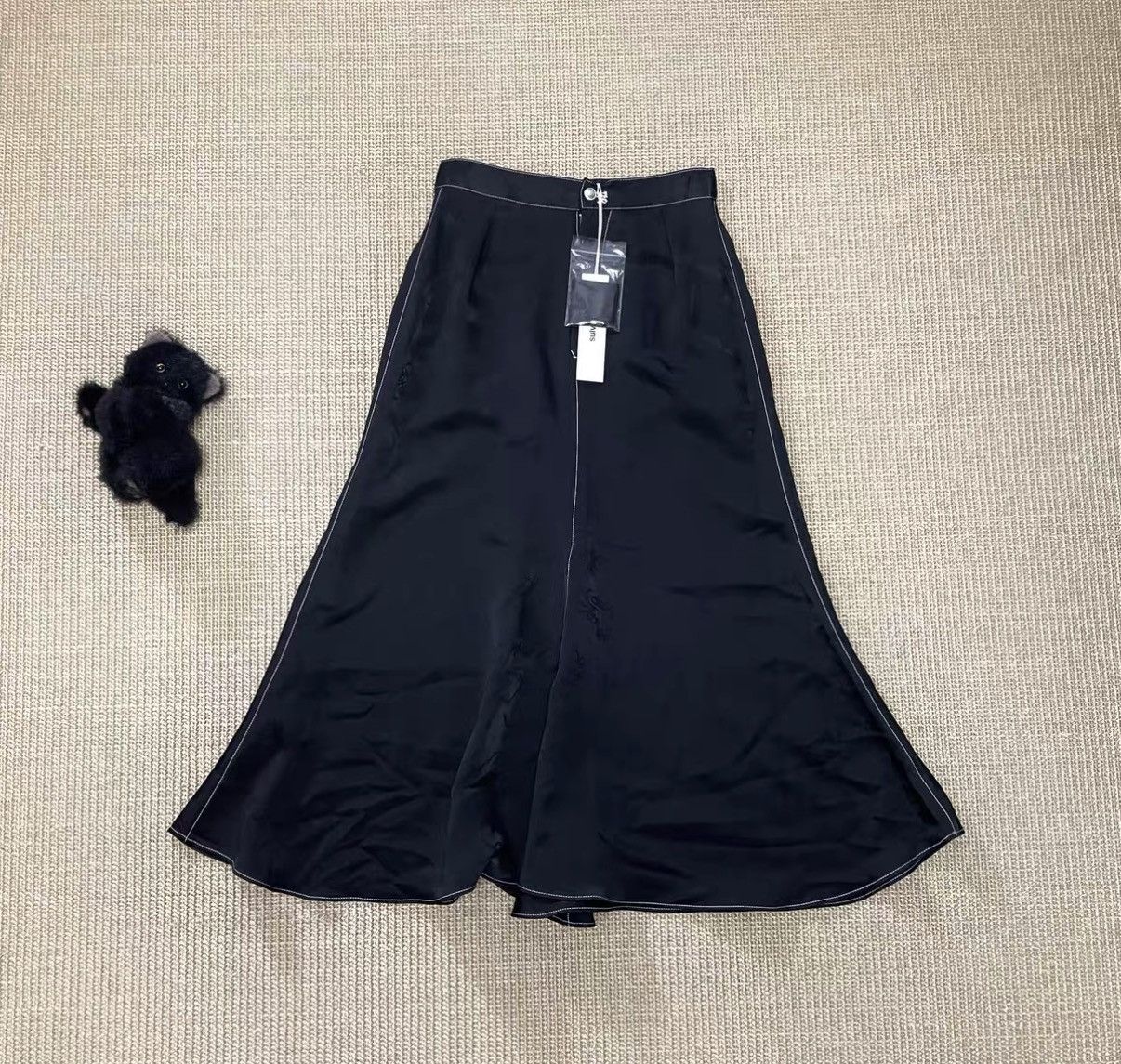 Sulvam Sulvam 22SS Contrast Stitch Jacquard Long Skirt J29 Size S / US 4 / IT 40 - 1 Thumbnail