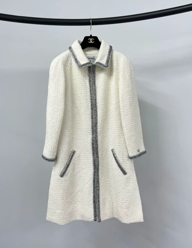 Chanel Chanel Roof series coat Size XS / US 0-2 / IT 36-38 - 1 Thumbnail