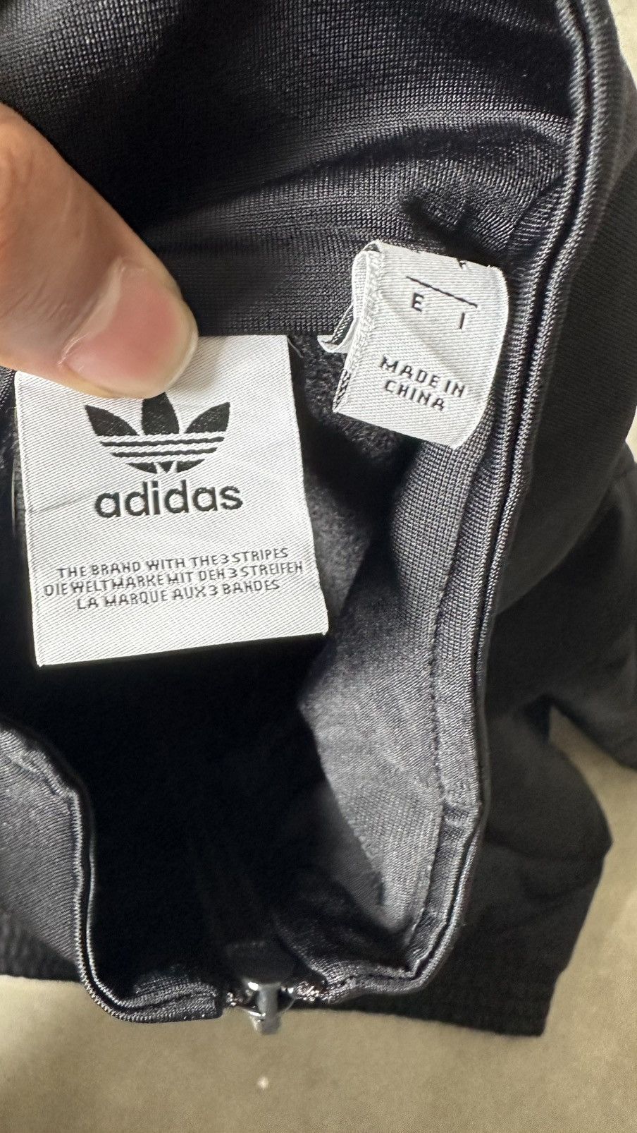 Adidas ADIDAS ORIGINALS CROPPED MIDZIPPER SWEATER Size M / US 6-8 / IT 42-44 - 6 Thumbnail