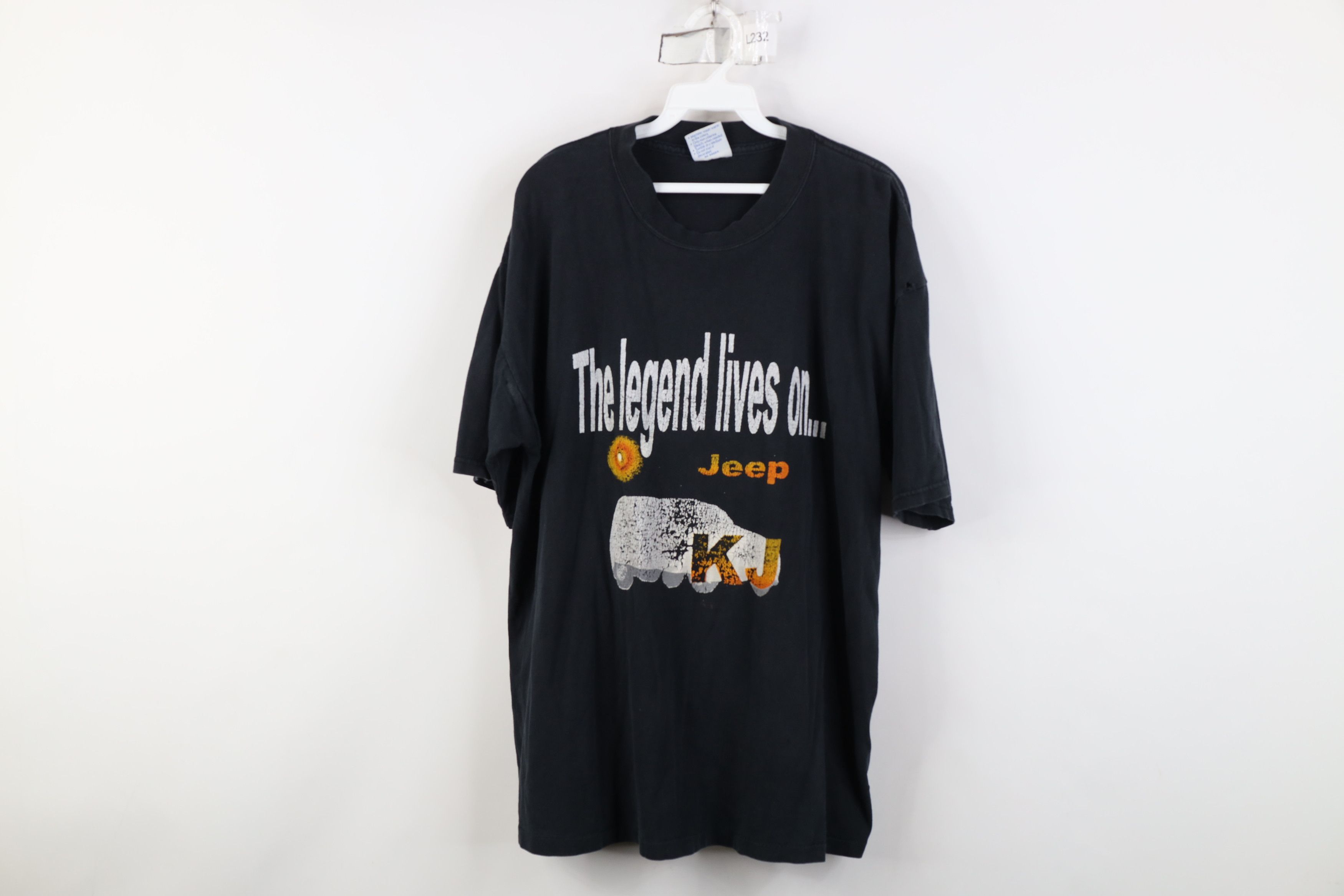 Vintage Vintage 90s The Legend Lives On Jeep Motors T-Shirt USA Size US XL / EU 56 / 4 - 1 Thumbnail