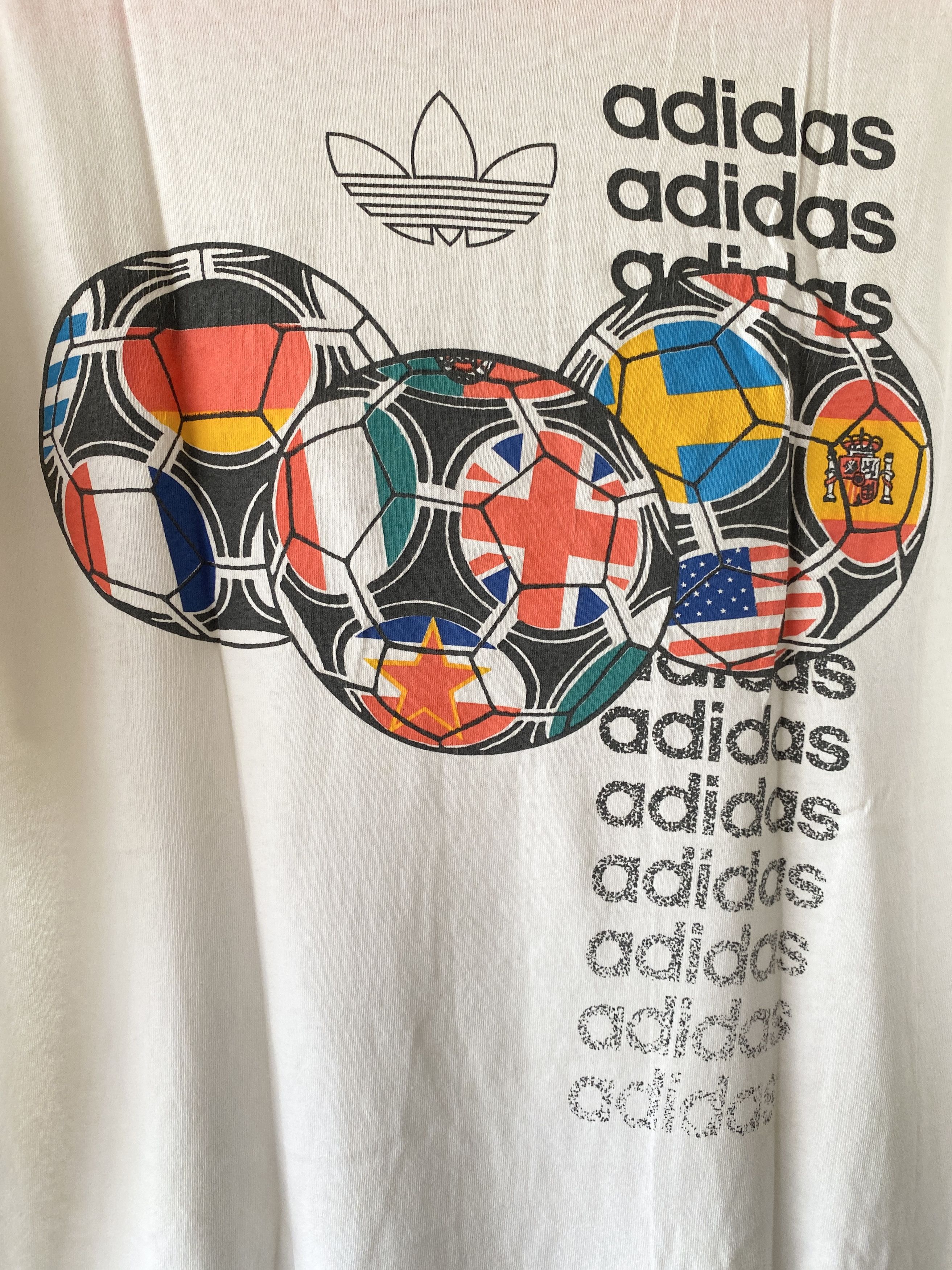 Vintage VINTAGE 1994 ADIDAS FIFA WORLD CUP OFFICIAL T SHIRT Size US M / EU 48-50 / 2 - 5 Thumbnail