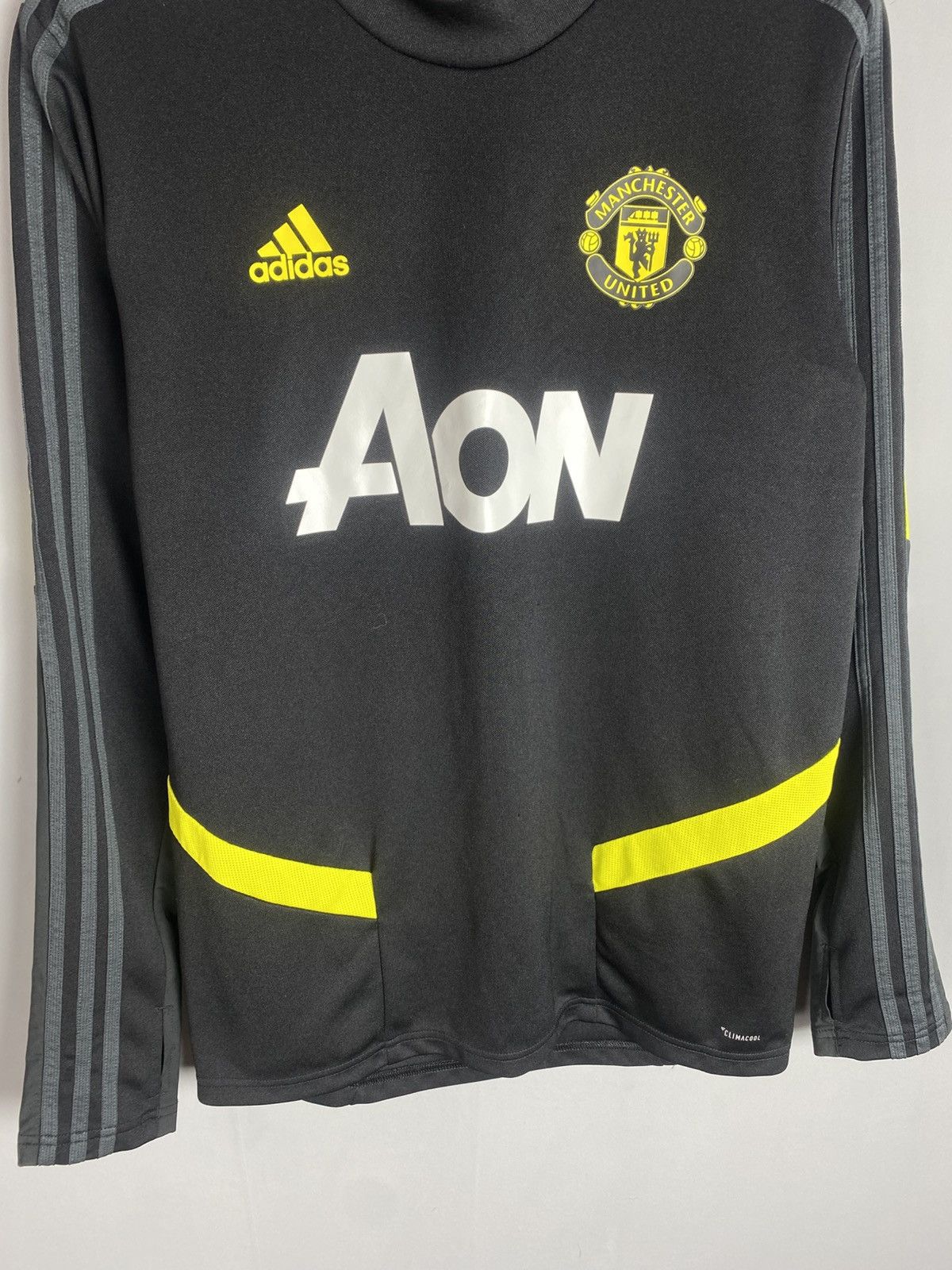 Adidas Vintage Adidas Manchester United sweatshirt Size US M / EU 48-50 / 2 - 3 Thumbnail