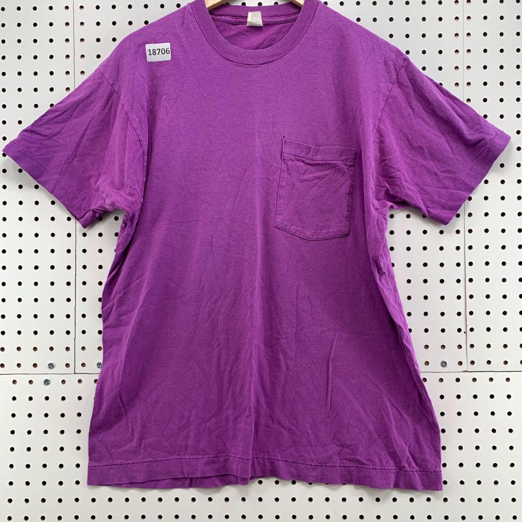 Fruit Of The Loom VINTAGE Fruit of the Loom Pocket Shirt Unisex Adults T-Shirt Large Purple 21x28 80s 90s Short Sleeve Mens Womens Size US L / EU 52-54 / 3 - 6 Thumbnail