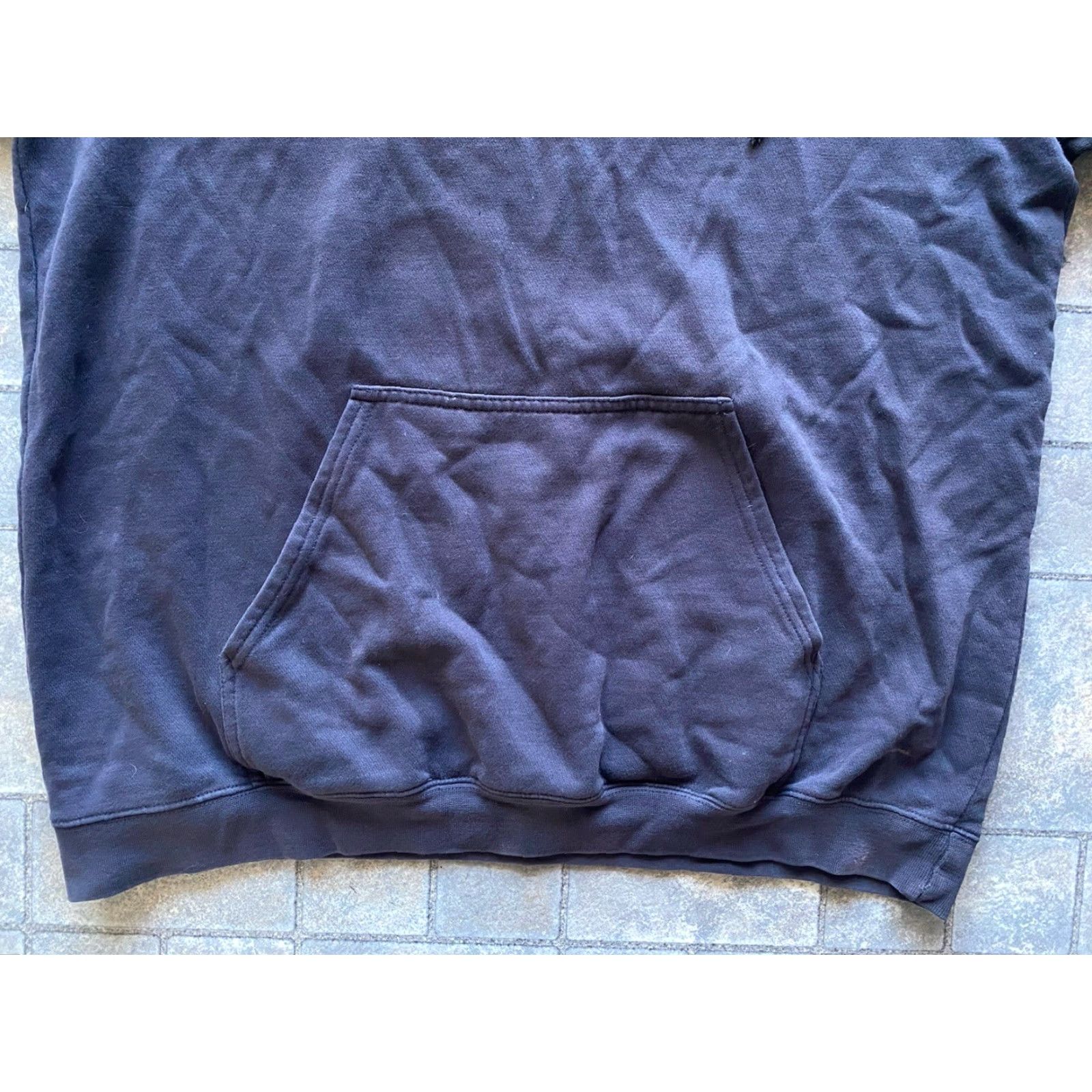 Quiksilver VINTAGE Quiksilver Hoodie Men M Pullover See Photos Pullover Mens M Quiksilver Hoodie 90s/2000s Style, Vintage Mens Size US M / EU 48-50 / 2 - 5 Thumbnail
