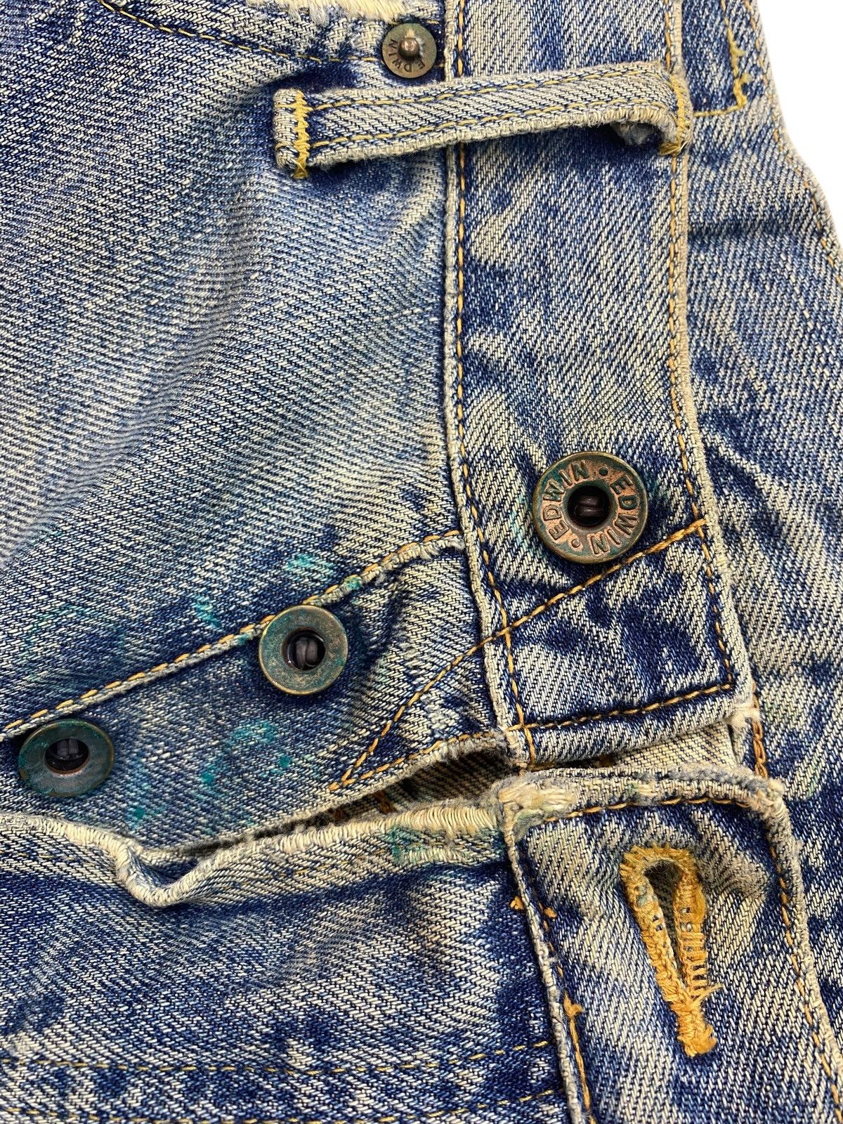 Edwin Vintage Edwin Faded Wash Style Loose Jeans Size US 32 / EU 48 - 9 Thumbnail