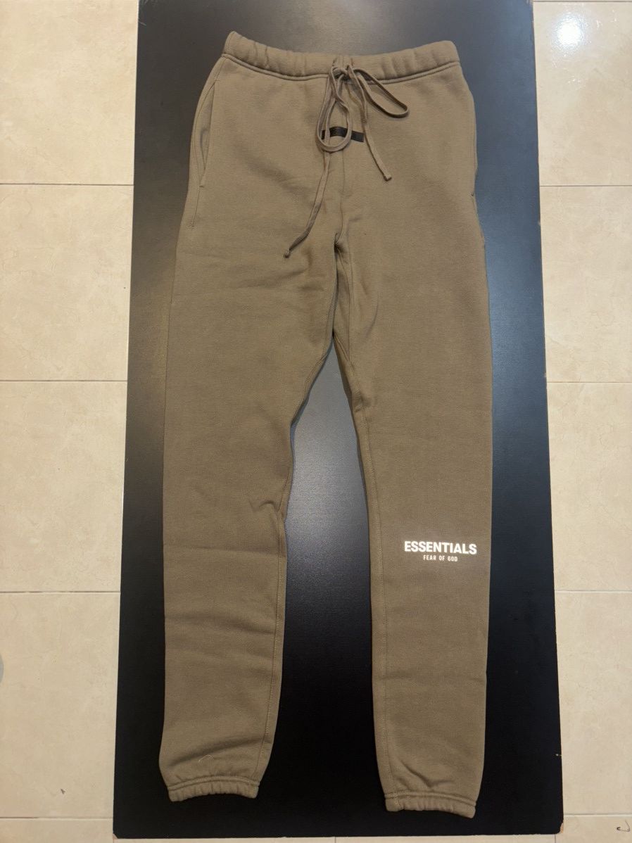 Fear of God Fear of God Essentials Harvest Sweatpant - XS Size US 28 / EU 44 - 1 Thumbnail