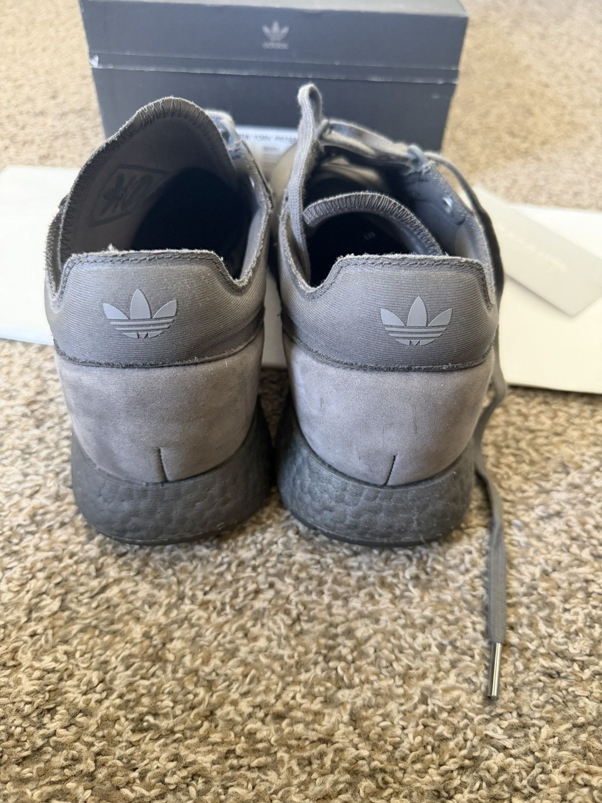 Adidas × Daniel Arsham Daniel Arsham Adidas New York Present Size US 11 / EU 44 - 6 Thumbnail