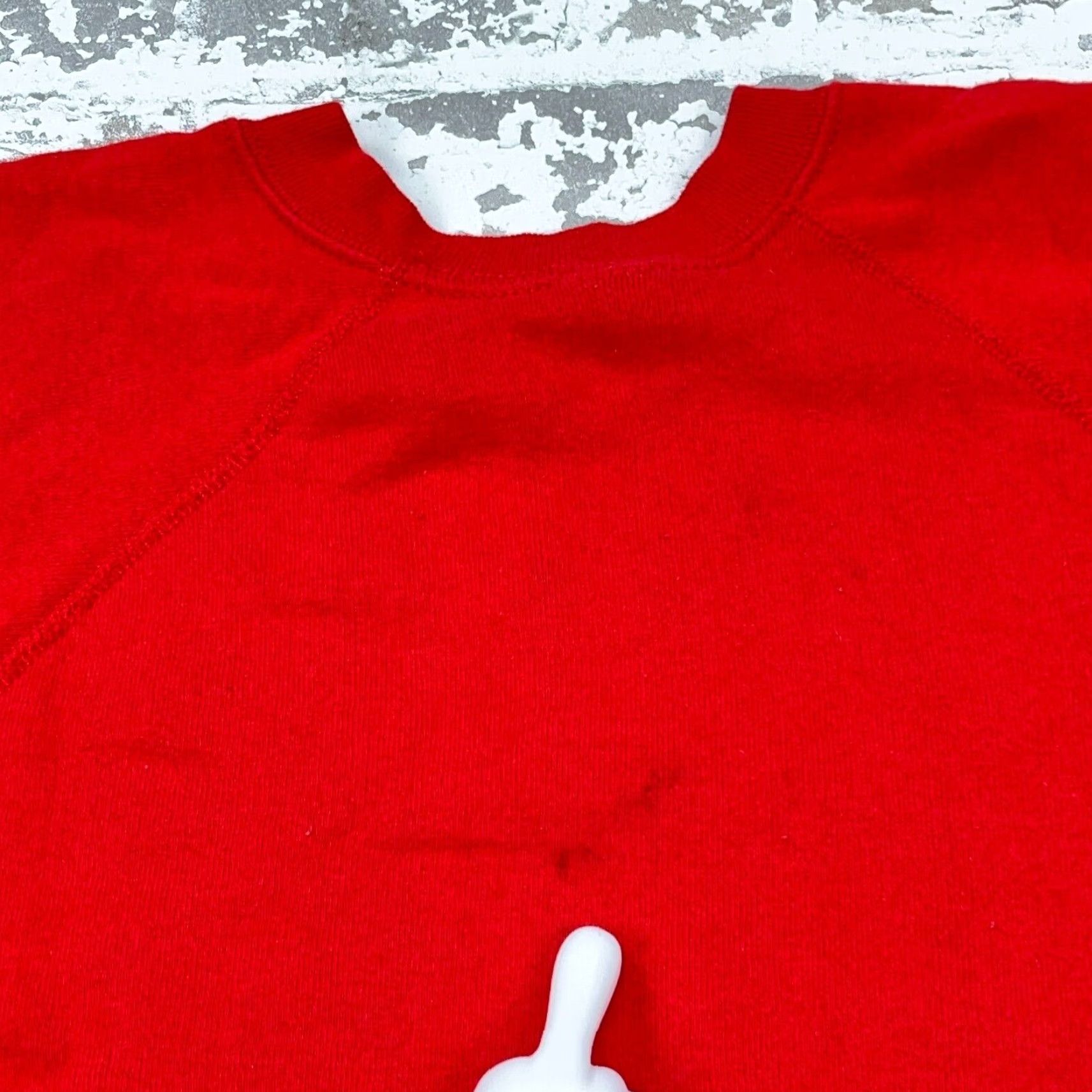 Tultex VINTAGE Tultex Sweatshirt Men Large Red Crew Neck Pullover All Seasons USA 90s Retro Size US L / EU 52-54 / 3 - 6 Thumbnail