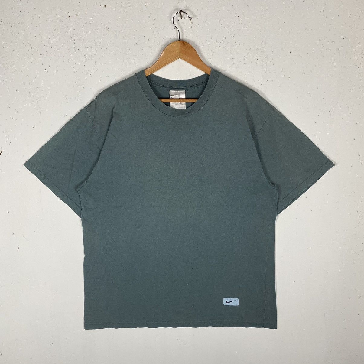 Nike × Vintage Vintage 00's NIKE ROCK & ROLL Graphic Sportswear Tee Size US L / EU 52-54 / 3 - 4 Thumbnail