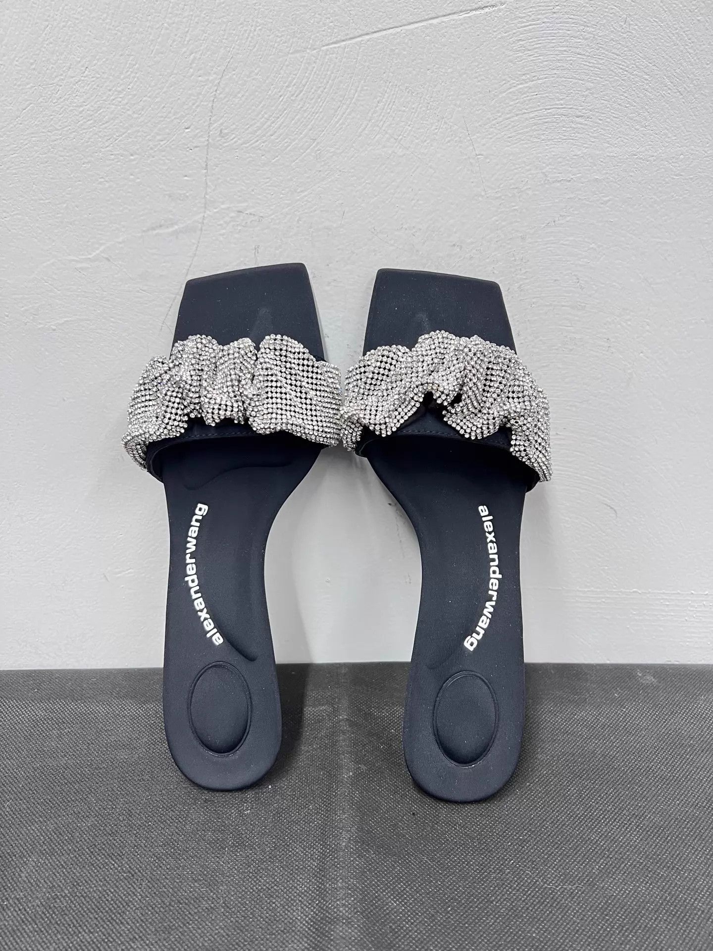 Alexander Wang Alexander Wang Black Crystal Heel Slide Sandals 38 Size US 7.5 / IT 37.5 - 4 Thumbnail