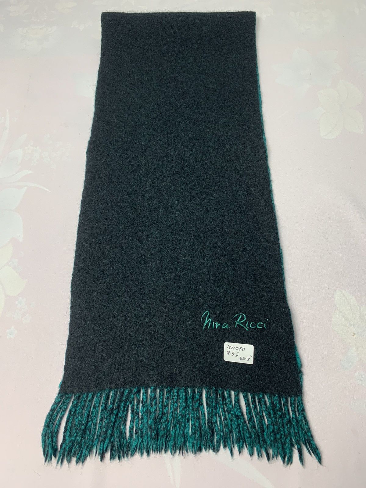 Nina Ricci Nina Ricci Scarf / Muffler / Neckwear Size ONE SIZE - 2 Thumbnail