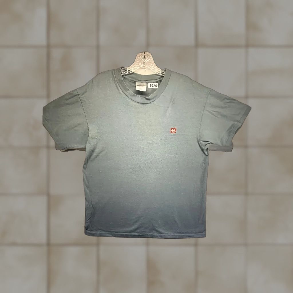 Hanes Vintage Hanes Men’s 90s Light Blue Cotton Crew Neck T-Shirt Short Sleeve Classic Fit Size US M / EU 48-50 / 2 - 1 Thumbnail