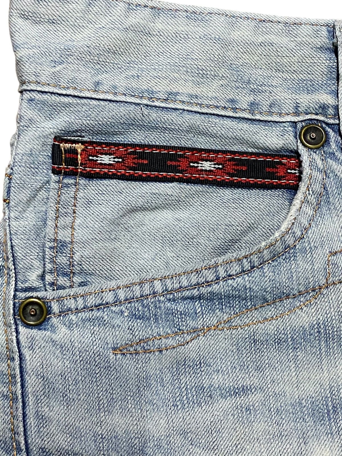 Edwin Vintage Edwin Light Wash Ripped Loose Jeans Size US 32 / EU 48 - 9 Thumbnail