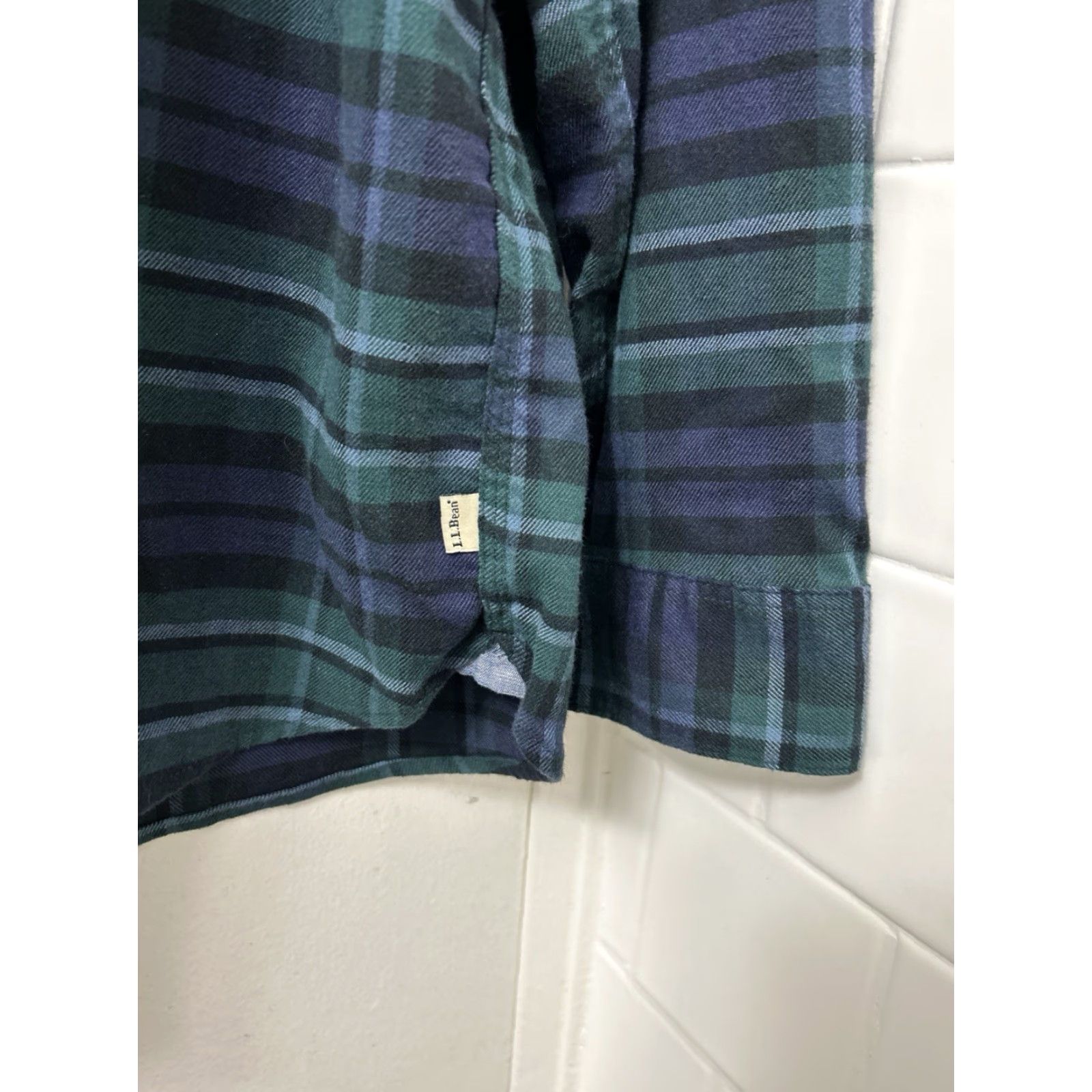 Vintage LL Bean Beanflex All Season Flannel Shirt Mens L Green Plaid Traditional 513053 Size US L / EU 52-54 / 3 - 6 Thumbnail