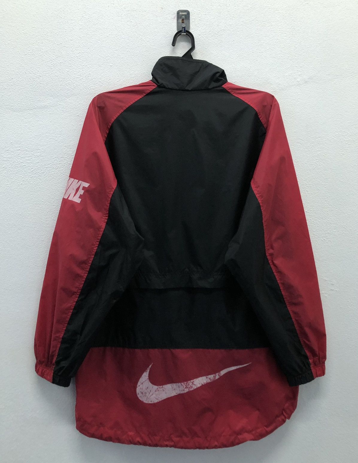 Nike Vintage Nike Windbreaker Jacket Size US M / EU 48-50 / 2 - 2 Thumbnail
