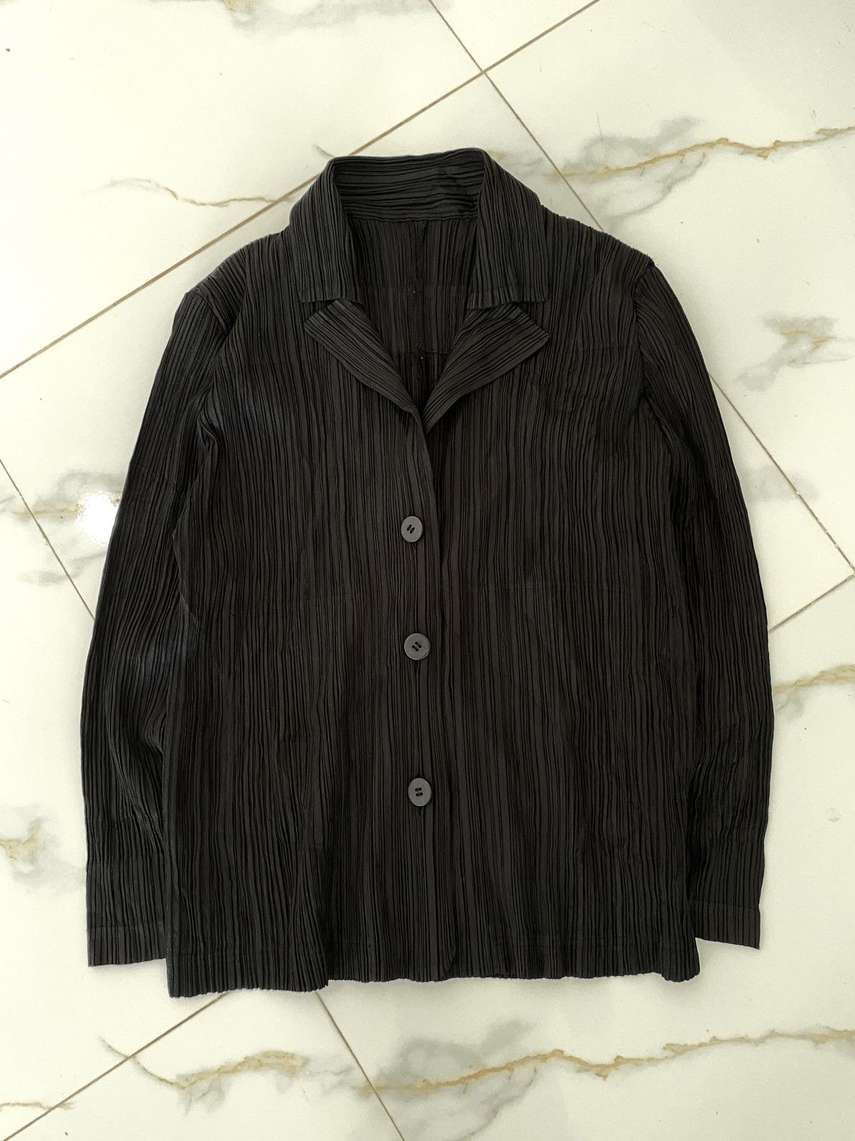Pleats Please Issey Miyake Pleats please issey niyake blouse Size M / US 6-8 / IT 42-44 - 2 Thumbnail