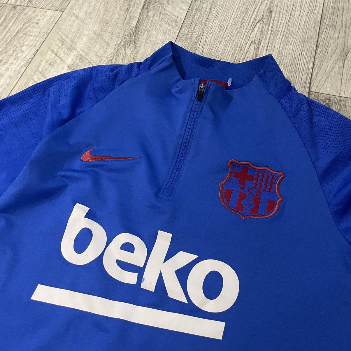 Other Nike BARCELONA Soccer Long Sleeve Jersey GOALKEEPER BEKO Size US XS / EU 42 / 0 - 2 Thumbnail