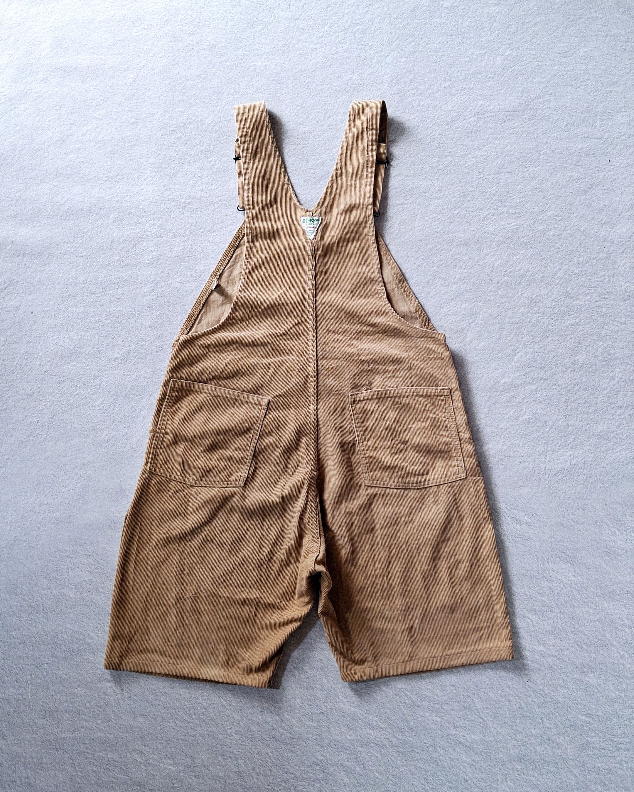 Oshkosh OSHKOSH BGOSH VESTBAK GREEN BRASS BUTTON CORDUROY OVERALLS Size US 37 - 13 Thumbnail
