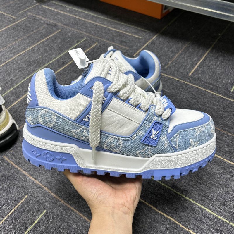 Louis Vuitton Louis Vuitton Trainer Maxi Low-top Sneakers for Women -2505 Size US 8.5 / IT 38.5 - 7 Thumbnail