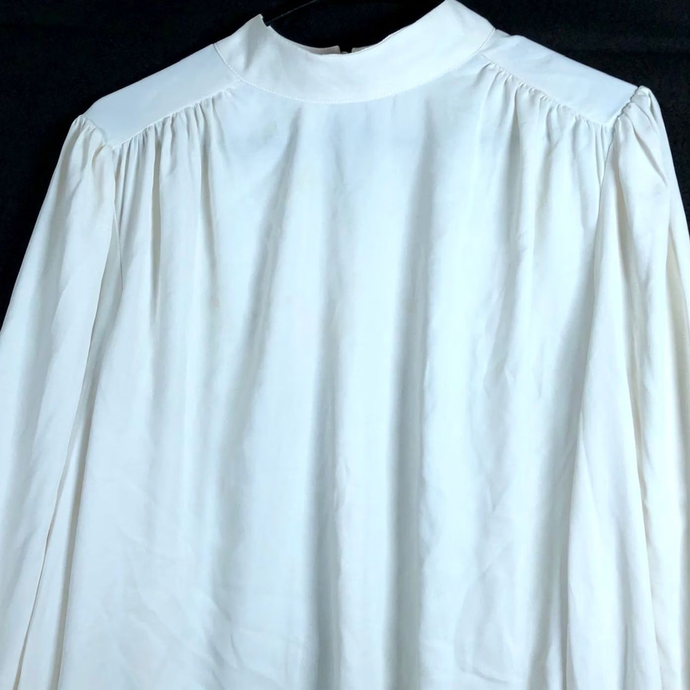 Express Express Blouse White Sheer Long Sleeve Mock Neck 100% Polyester Large Womens Size L / US 10 / IT 46 - 2 Thumbnail