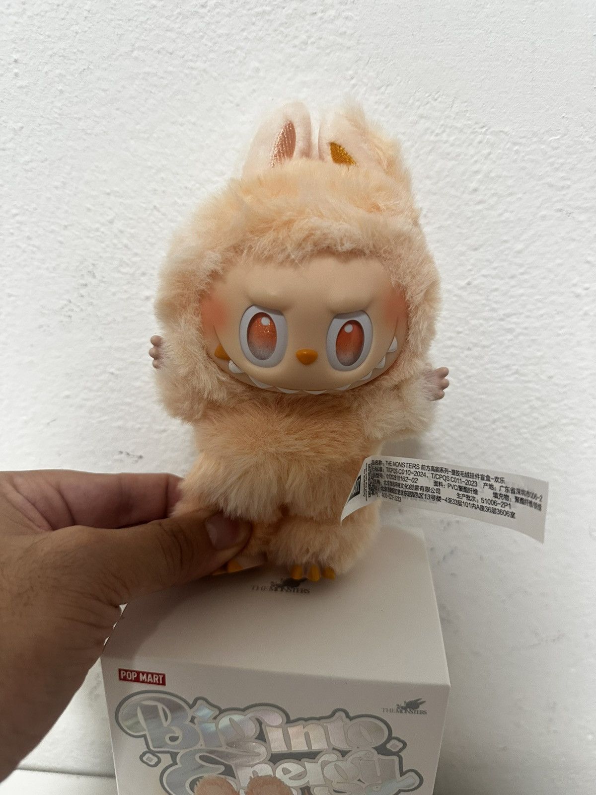 POP MART Labubu THE MONSTER Luck Big into Energy Series Size ONE SIZE - 2 Thumbnail