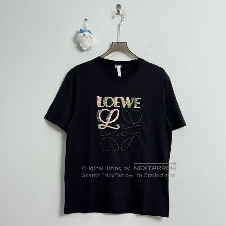 Loewe Loewe 24SS Graffiti Gradient Letter Embroidered Logo Short Size US S / EU 44-46 / 1 - 1 Thumbnail