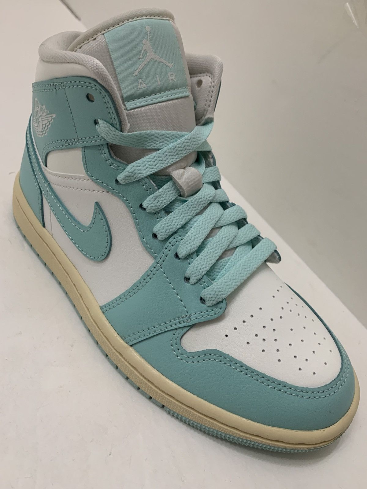 Jordan Brand AIR JORDAN 1 MID Size US 6 / IT 36 - 5 Thumbnail