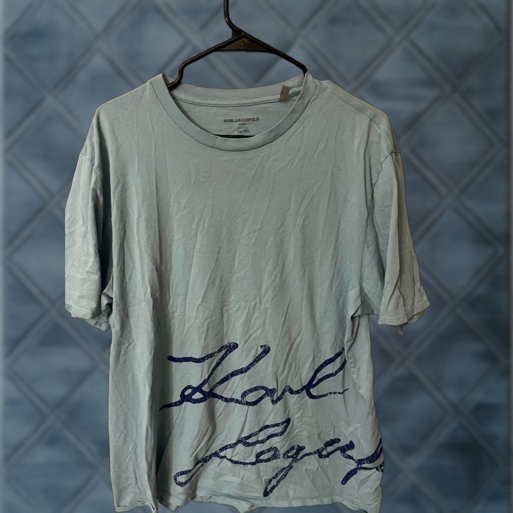 Karl Lagerfeld VINTAGE Karl Lagerfeld Paris Men’s Short Sleeve T-Shirt XL Crew Neck Graphic Blue 100% Cotton Summer Casual Mens Size US XL / EU 56 / 4 - 1 Thumbnail