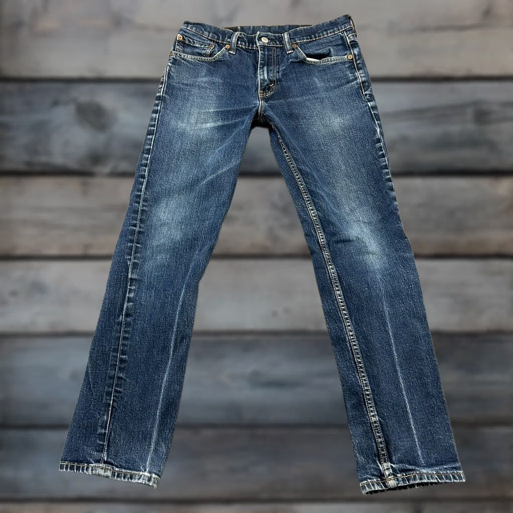 Levi's VINTAGE Levis 511 Jeans Mens 32x32 30x30 Blue Skinny Leg Slim Fit Dark Wash Distressed Size US 32 / EU 48 - 1 Thumbnail