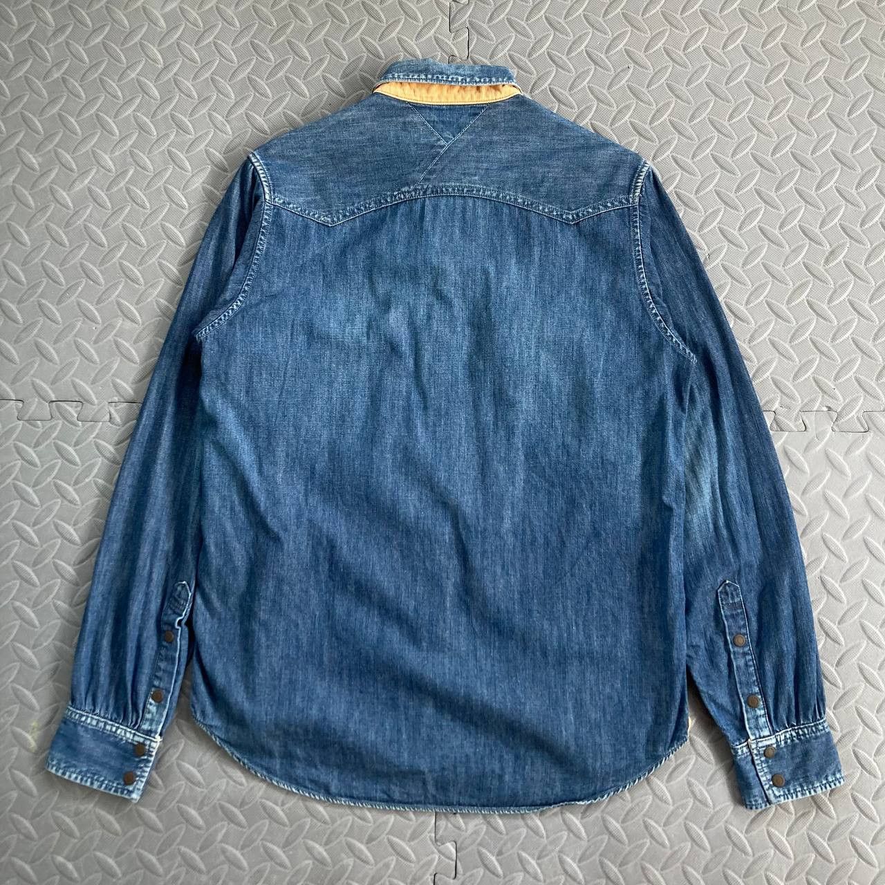 White Mountaineering A/W13 Denim Buttoned Shirt Size US S / EU 44-46 / 1 - 3 Thumbnail