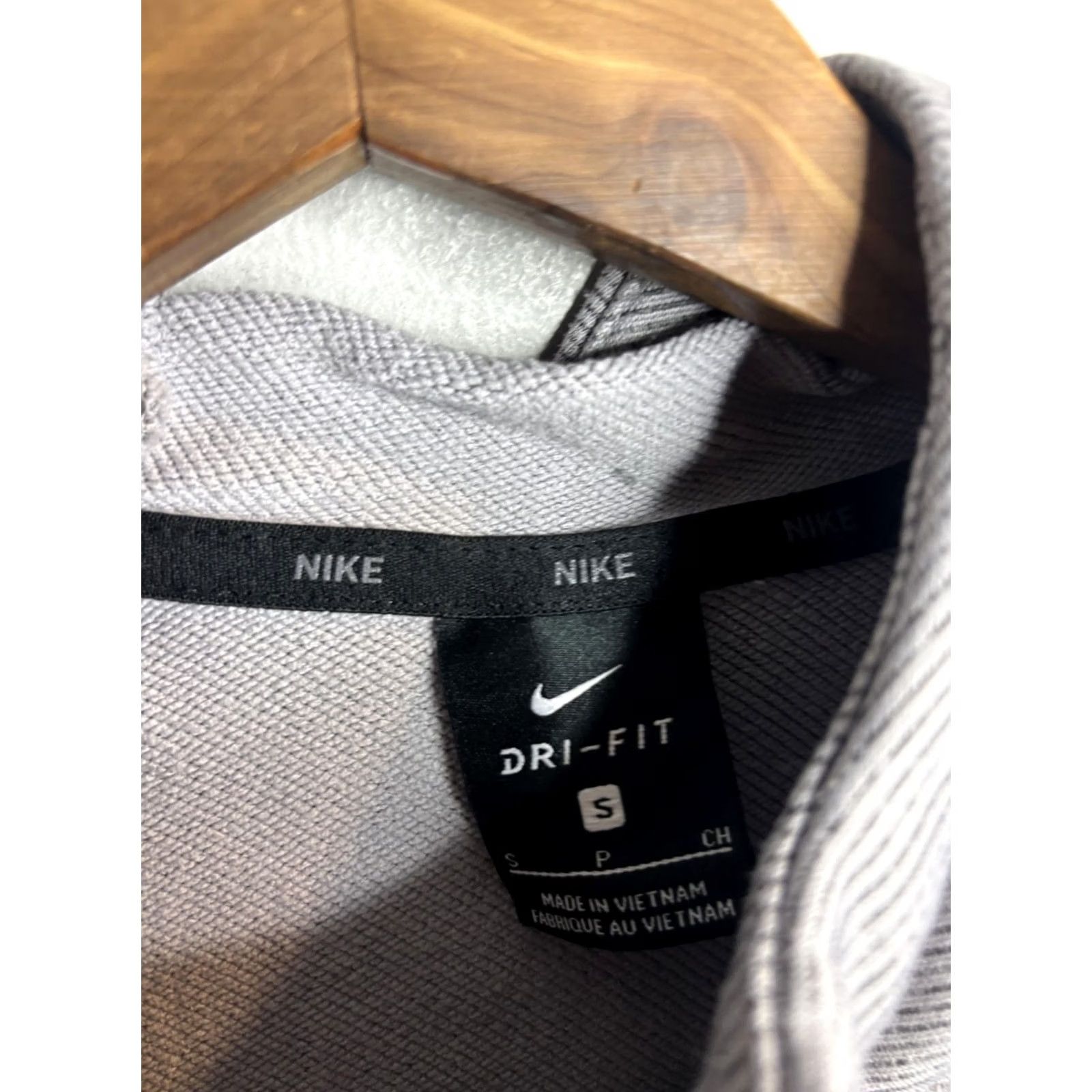 Nike Nike Dri-FIT Hoodie Mens Small Gray Full Zip Striped Sweatshirt Athletic Swoosh Size US S / EU 44-46 / 1 - 4 Thumbnail