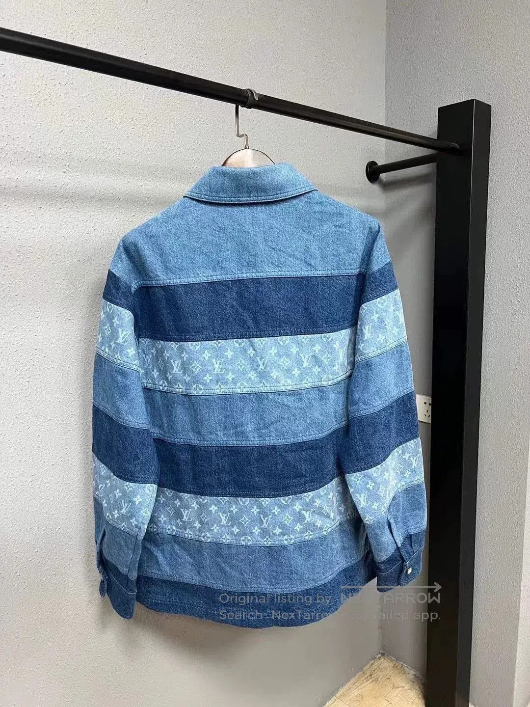 Louis Vuitton Louis Vuitton Blue Logo Stripe Denim Jacket. Size XS / US 0-2 / IT 36-38 - 2 Thumbnail