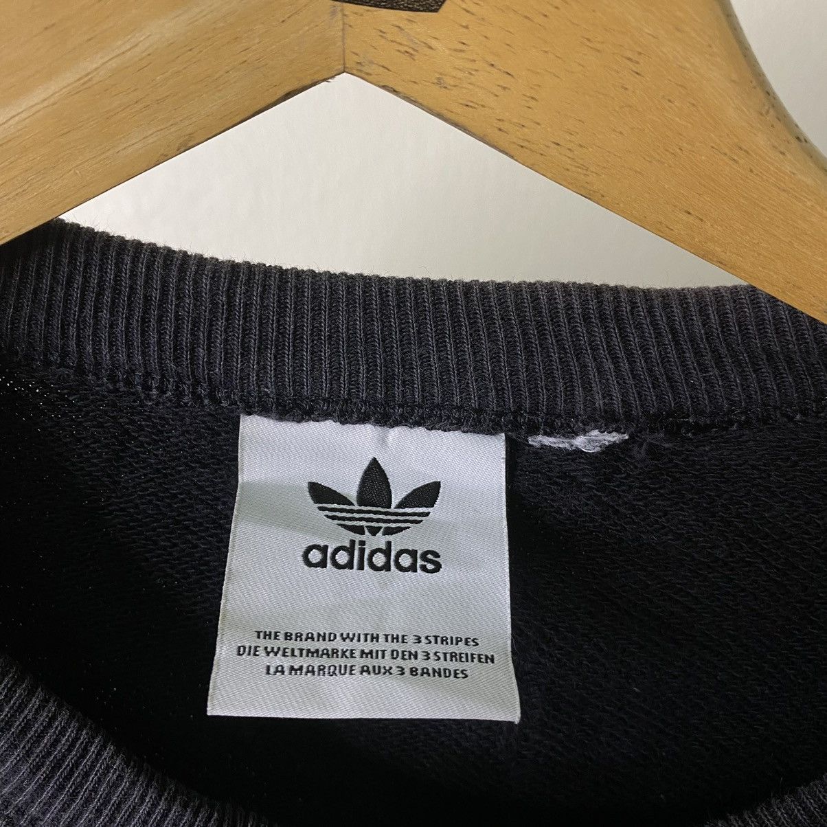 Adidas Vintage Y2K Adidas Essential Sweatshirt Size US L / EU 52-54 / 3 - 3 Thumbnail