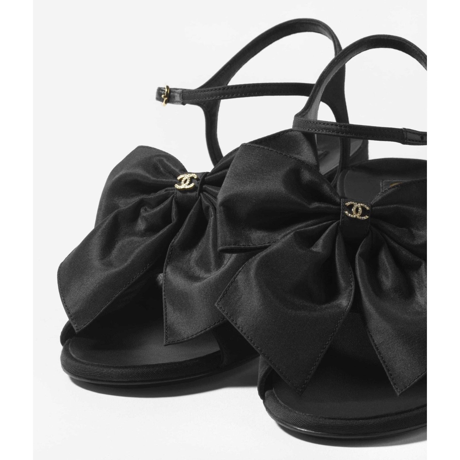 Chanel Chanel 24A Silk Bow Crystal CC Logo Ankle Strap Block Heel Size US 12 / IT 42 - 7 Thumbnail