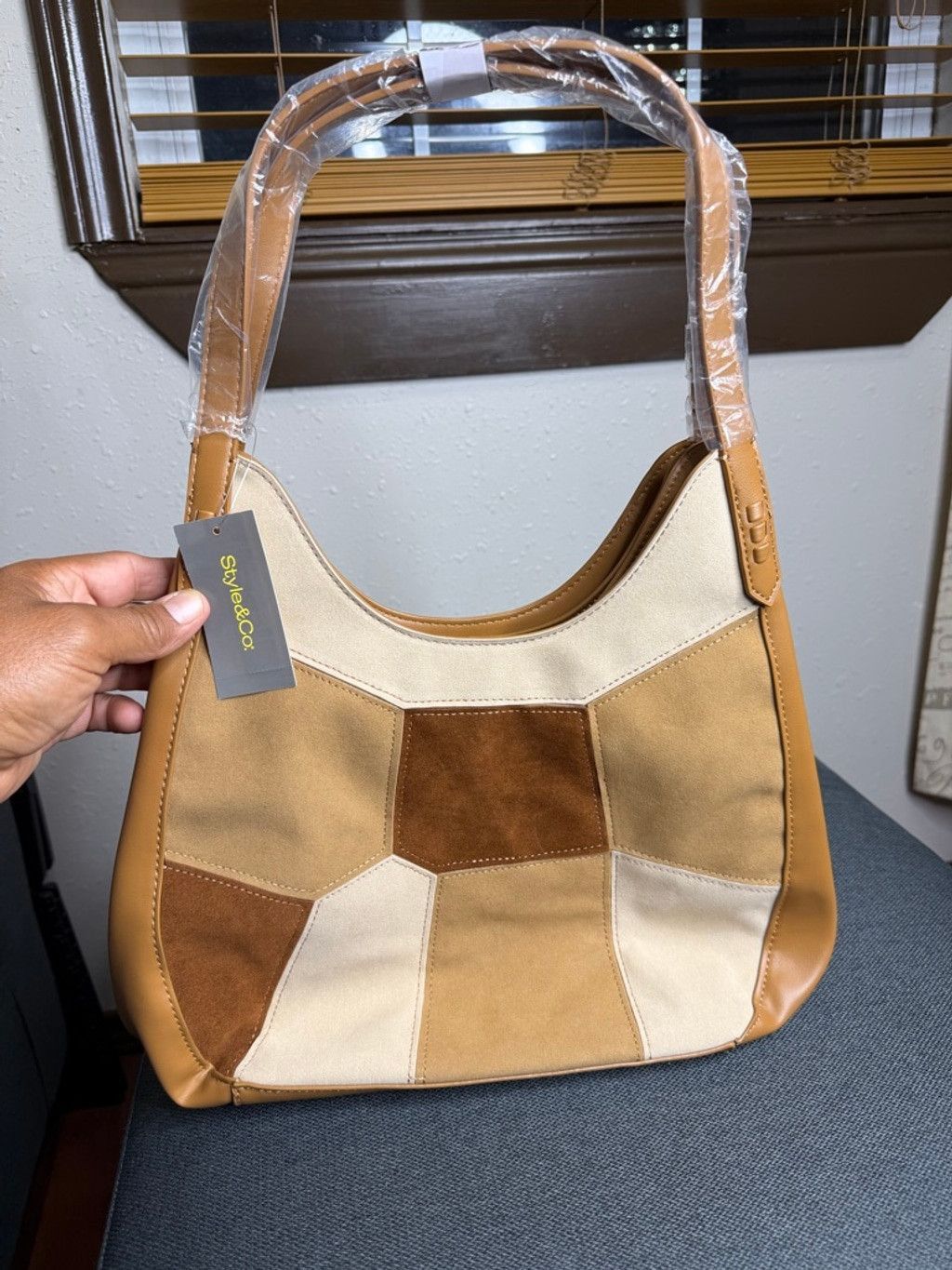 Style & Co Women's Style&co. Shoulder Bag Brown Beige Patchwork Size ONE SIZE - 1 Thumbnail