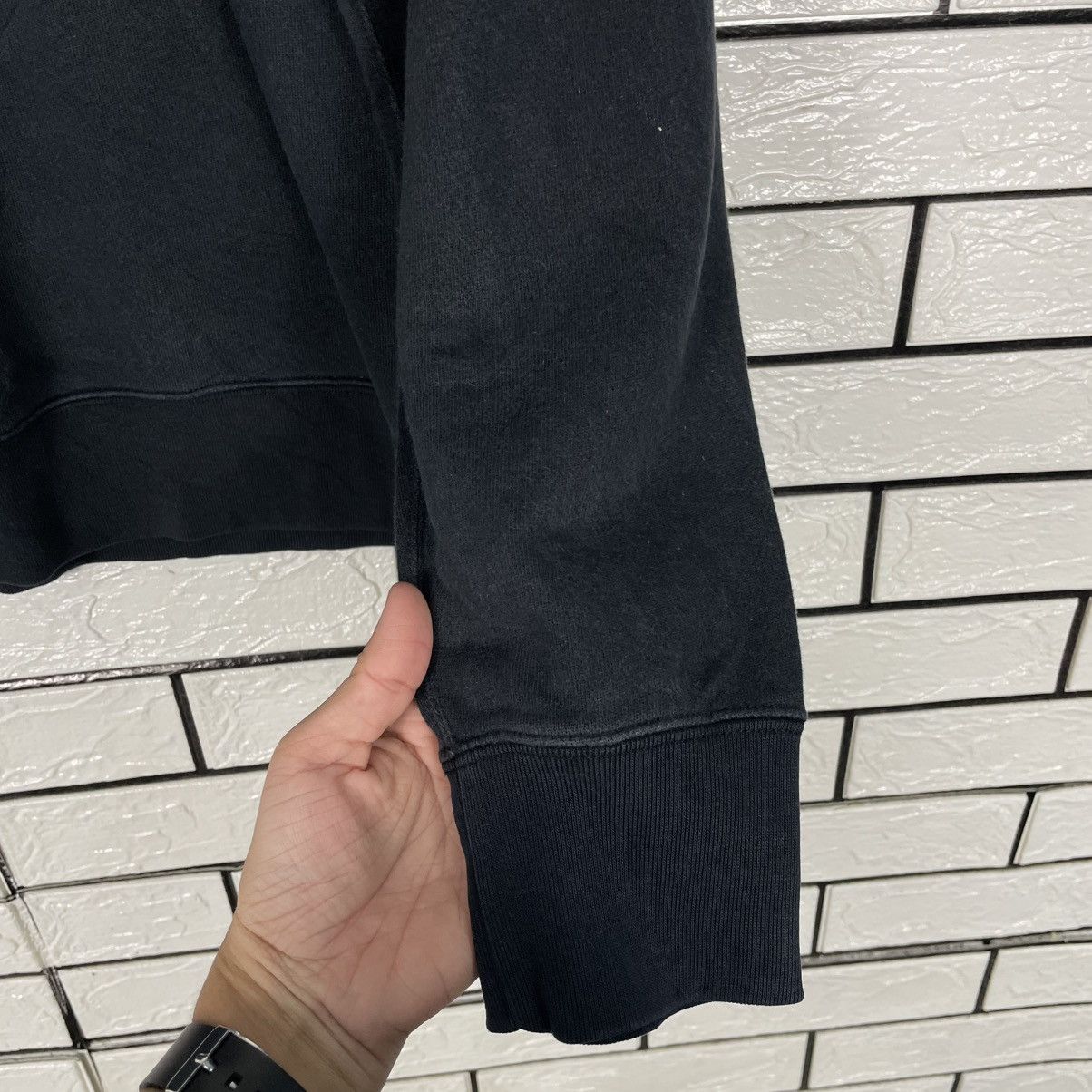 Uniqlo Uniqlo Musee Du Louvre Crewneck Sweatshirt Size US L / EU 52-54 / 3 - 9 Thumbnail