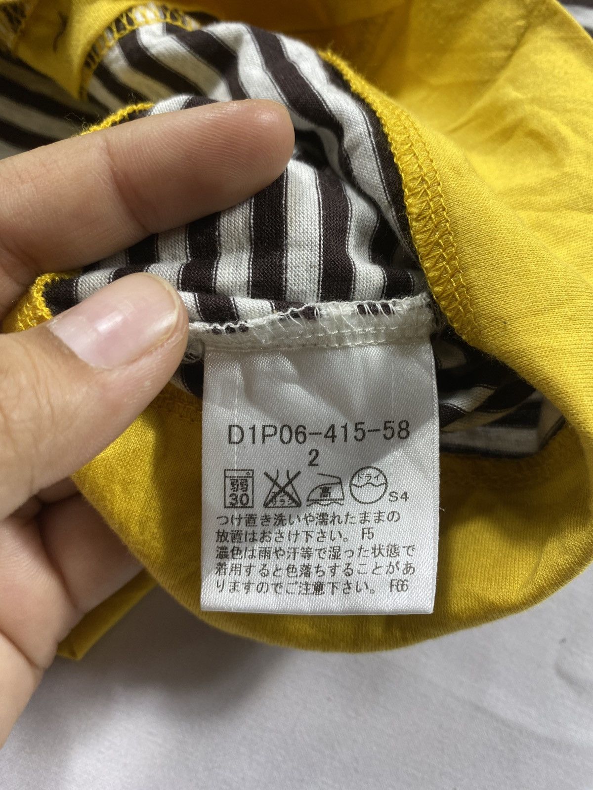 Burberry Vintage Burberry Black Label Cardigan Stripe kurtcobainstyle Size US M / EU 48-50 / 2 - 7 Thumbnail