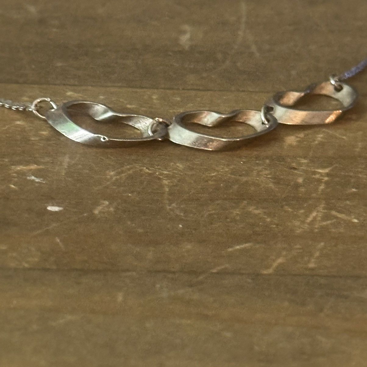 Vintage Vintage triple heart necklace Size ONE SIZE - 4 Thumbnail