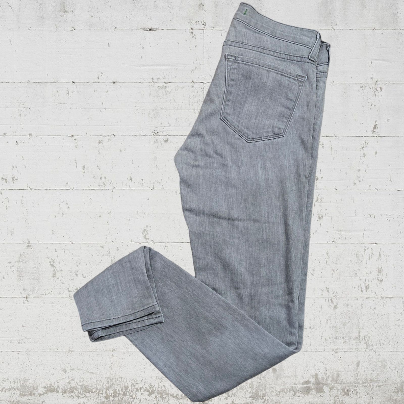 J Brand J Brand Grey Mid-Rise Skinny Jeans Size 26 Size 26" / US 2 / IT 38 - 9 Thumbnail