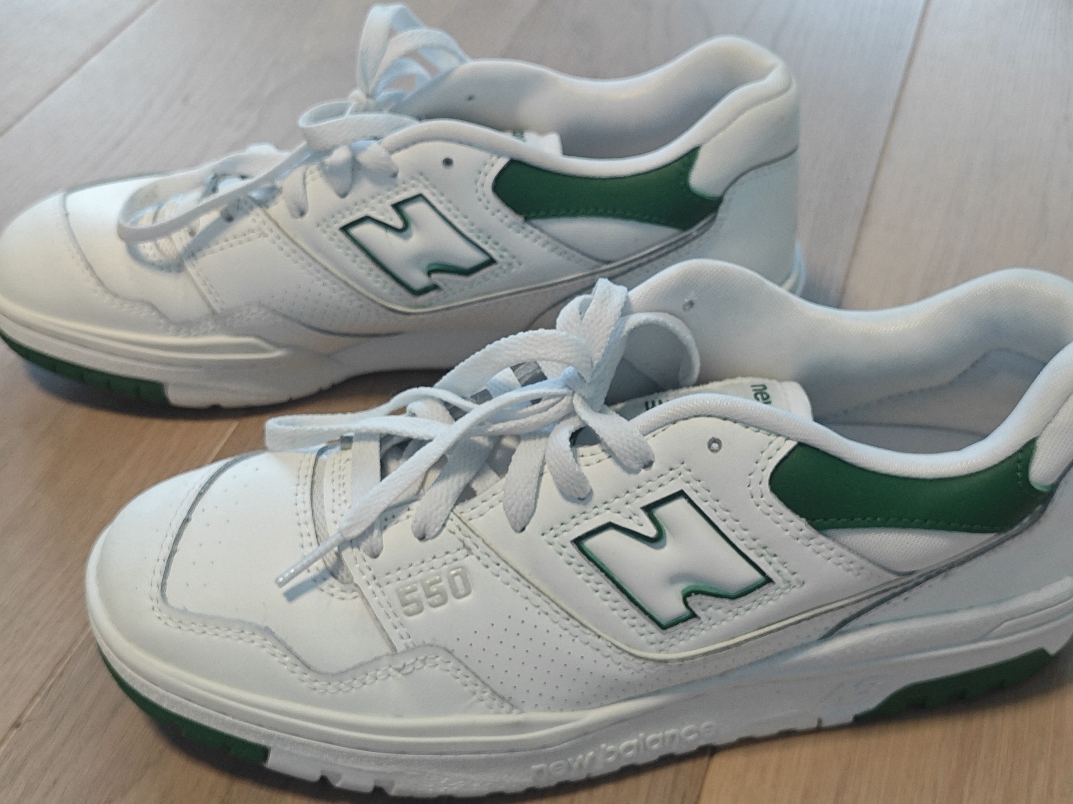 New Balance New Balance 550 New | White/Green Size US 10 / IT 40 - 2 Thumbnail