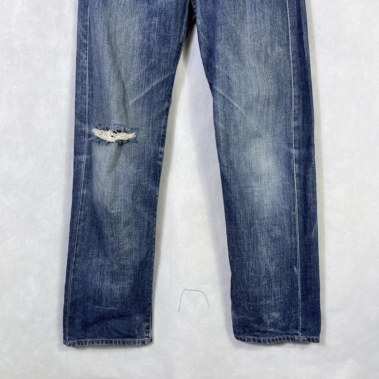 Levi's Vintage Clothing Vintage Levis 551Z Big E Talon Redline Distressed Jeans Size US 29 - 4 Thumbnail