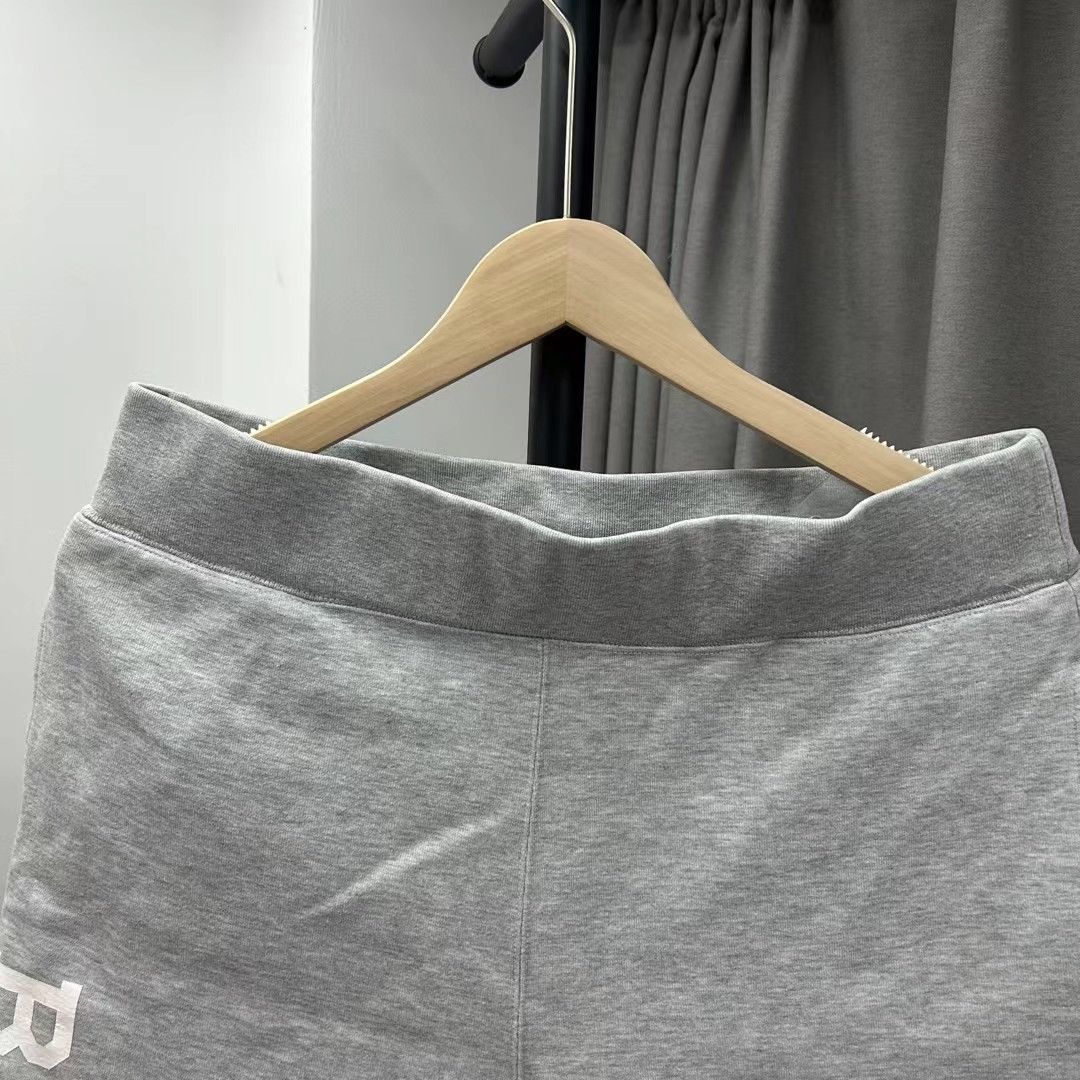 Bape BAPE HEAD SWEAT SHORTS Size US 32 / EU 48 - 3 Thumbnail