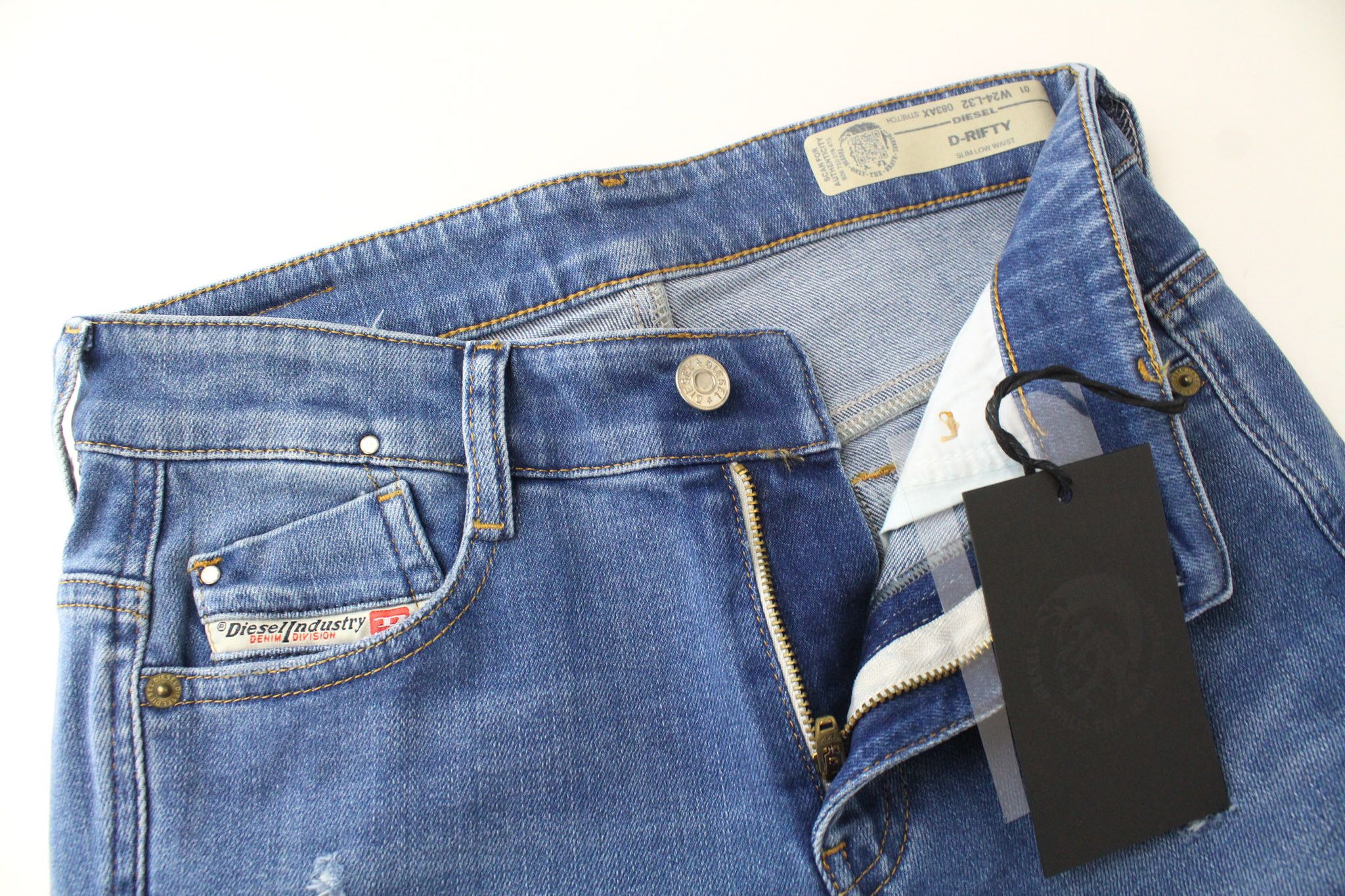 Diesel D-RIFTY 083AX W24/L32 Blue Ripped Girls Jeans 71486 Size 24" / US 00 / IT 34 - 4 Thumbnail