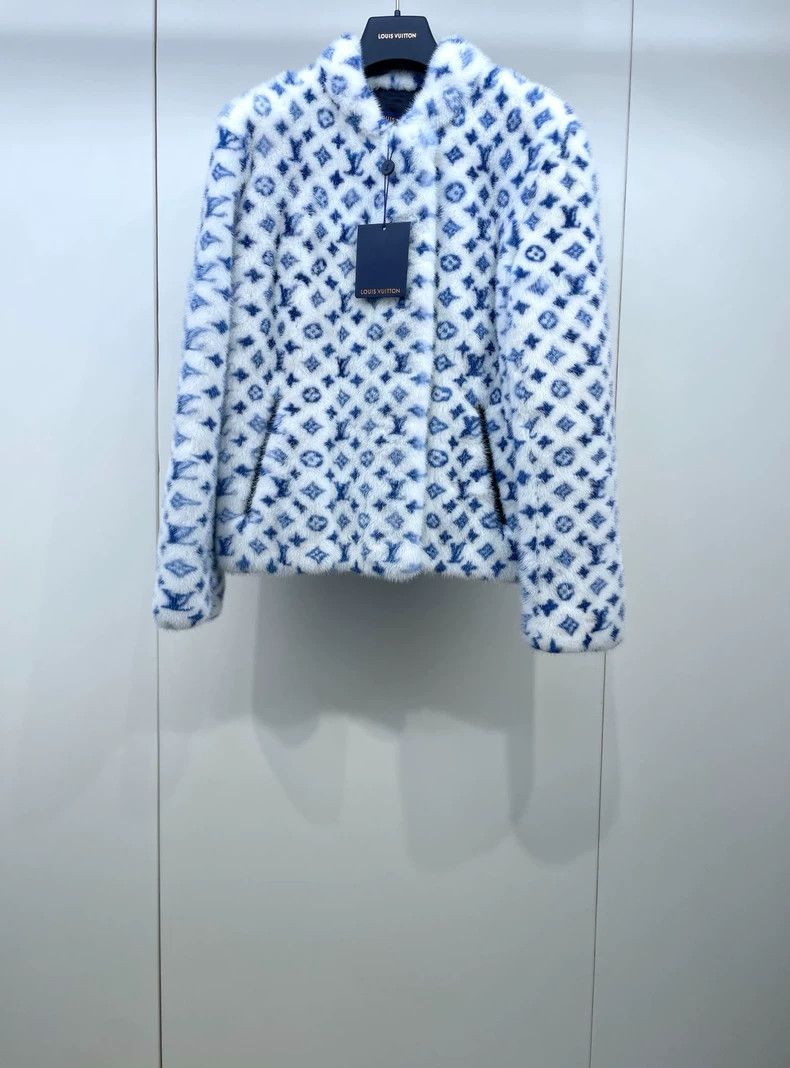 Louis Vuitton Old print mink fur jacket