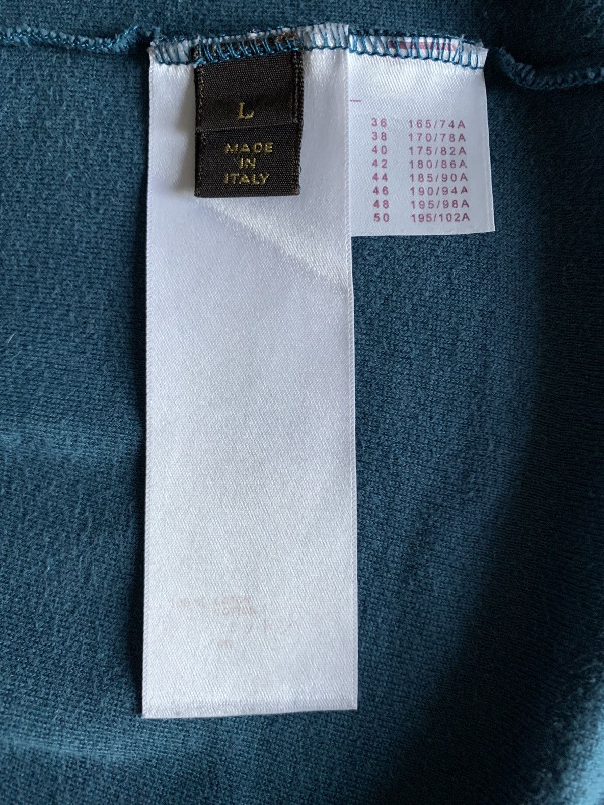 Louis Vuitton Louis Vuitton T-Shirt Hiker / Hippy Size US L / EU 52-54 / 3 - 6 Thumbnail