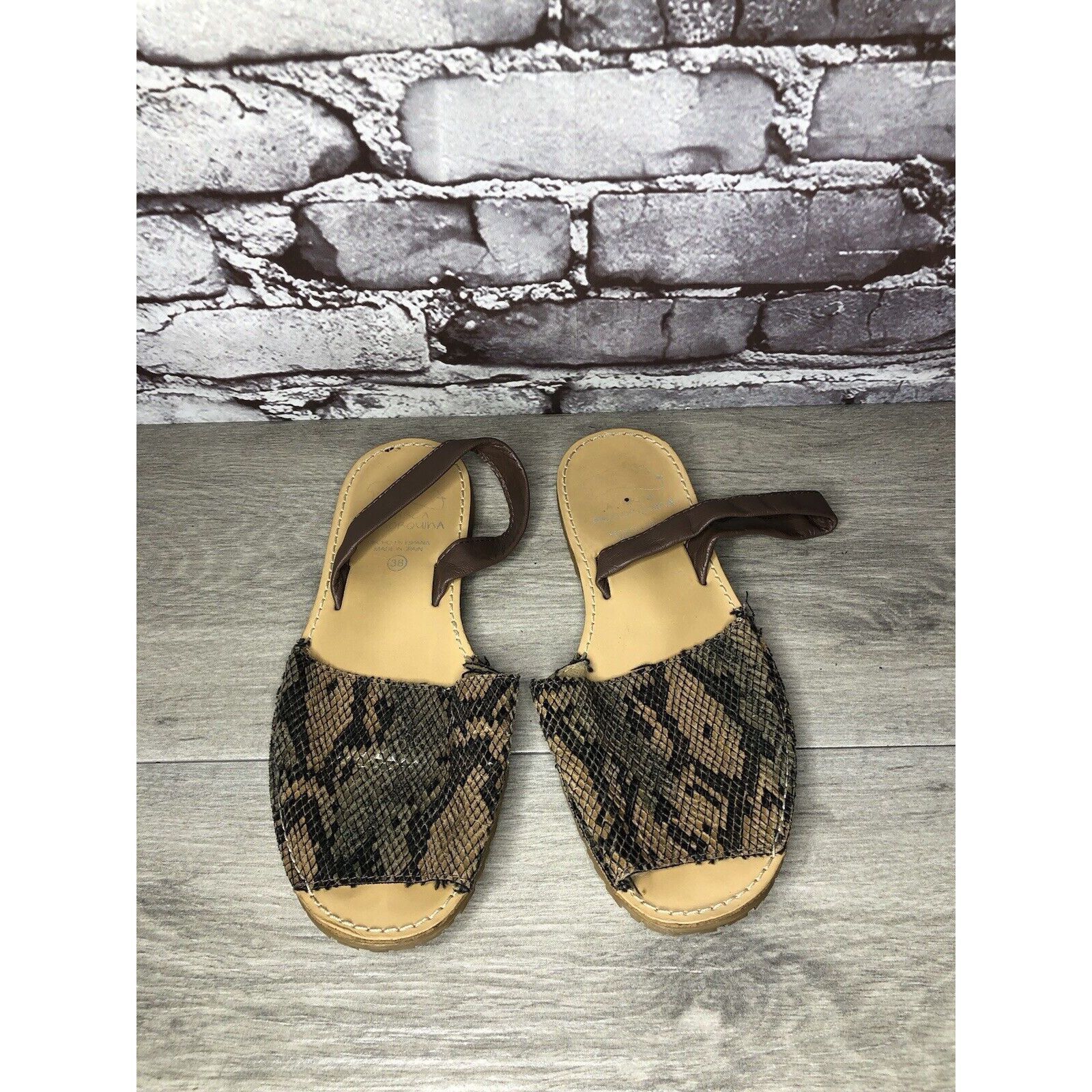 Other AVARCA MENORQUINA Brown Leather Snake Slingback Sandals Wome Size US 7.5 / IT 37.5 - 17 Thumbnail