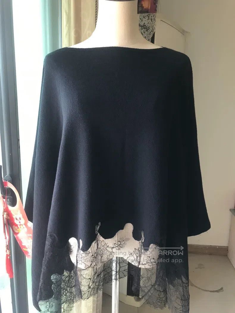 Valentino Valentino Cashmere lace cape top Size S / US 4 / IT 40 - 1 Thumbnail
